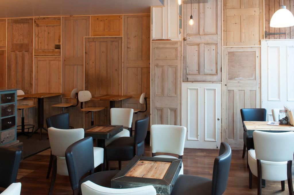 Hotel Forty One Driffield ภายนอก รูปภาพ
