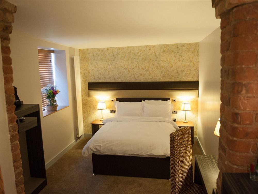 Hotel Forty One Driffield ภายนอก รูปภาพ